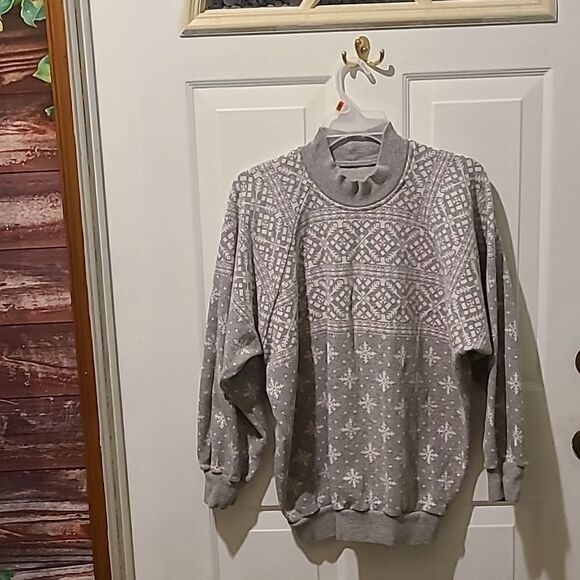 Men's Medium Long Sleeve Winter Sweatshirt - Picture 1 of 3